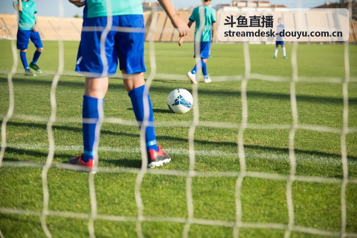 斗鱼直播娱乐频道互动综艺与粉丝共创